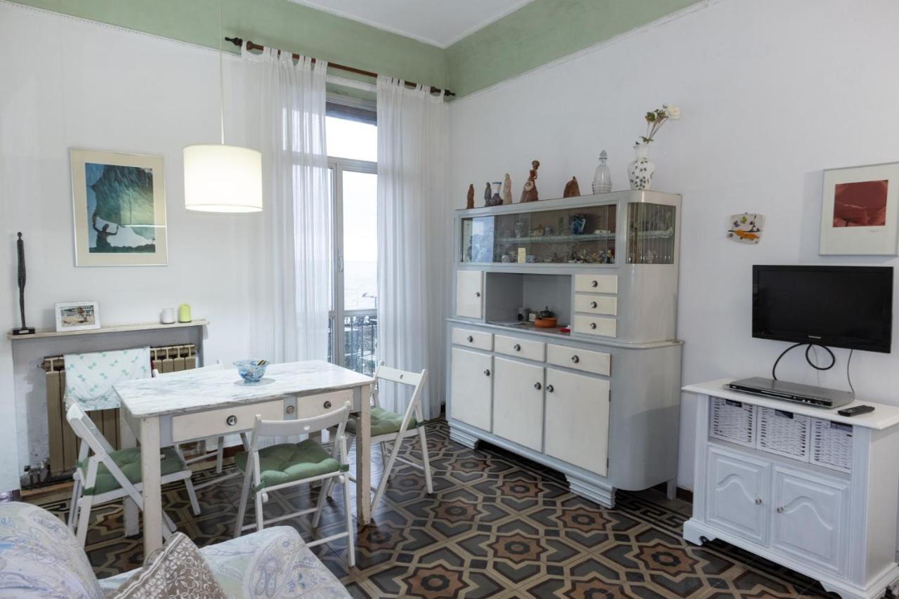 House By The Sea Apartment Albissola Marina Luaran gambar